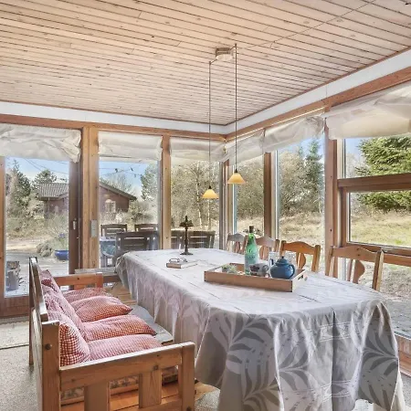 Chiuvana - 1-2km From The Sea By Interhome Hals