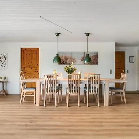 Chiuvana - 1-2km From The Sea By Interhome Hals